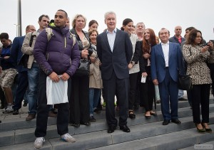 Мэр Москвы открыл после благоустройства Триумфальную площадь