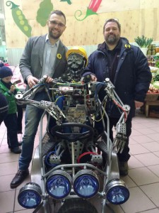 Даниловский рынок посетил робот Скелли