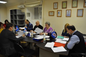 На внеочередном заседании Совета депутатов муниципального округа Даниловский парламентарии обсудили участие в работе комиссий