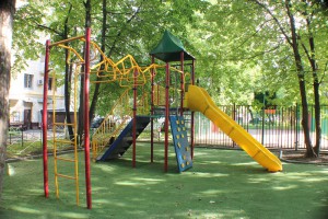 Благоустроенная детская площадка в Даниловском районе