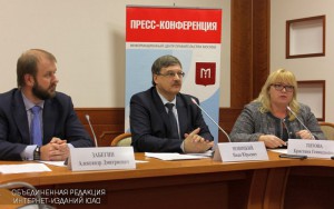Заместитель руководителя Департамента топливно-энергетического хозяйства Москвы Иван Новицкий на пресс-конференции