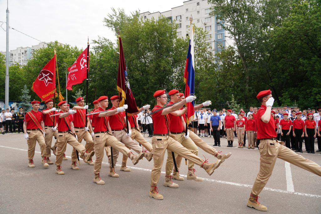 Студенты МТК имени Ивана Лихачева посетили Фестиваль Юнармии. Фото: страница МТК имени Ивана Лихачева в социальных сетях