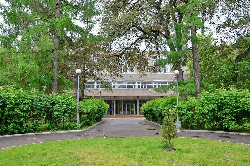 Встреча участников книжного клуба «БукЗИЛ» пройдет в КЦ ЗИЛ. Фото: Анна Быкова, «Вечерняя Москва»