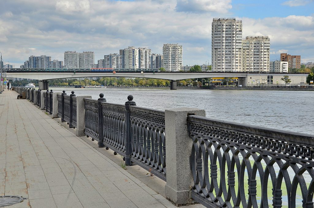 Три набережные в Даниловском районе будут обновлены. Фото: Анна Быкова, «Вечерняя Москва»
