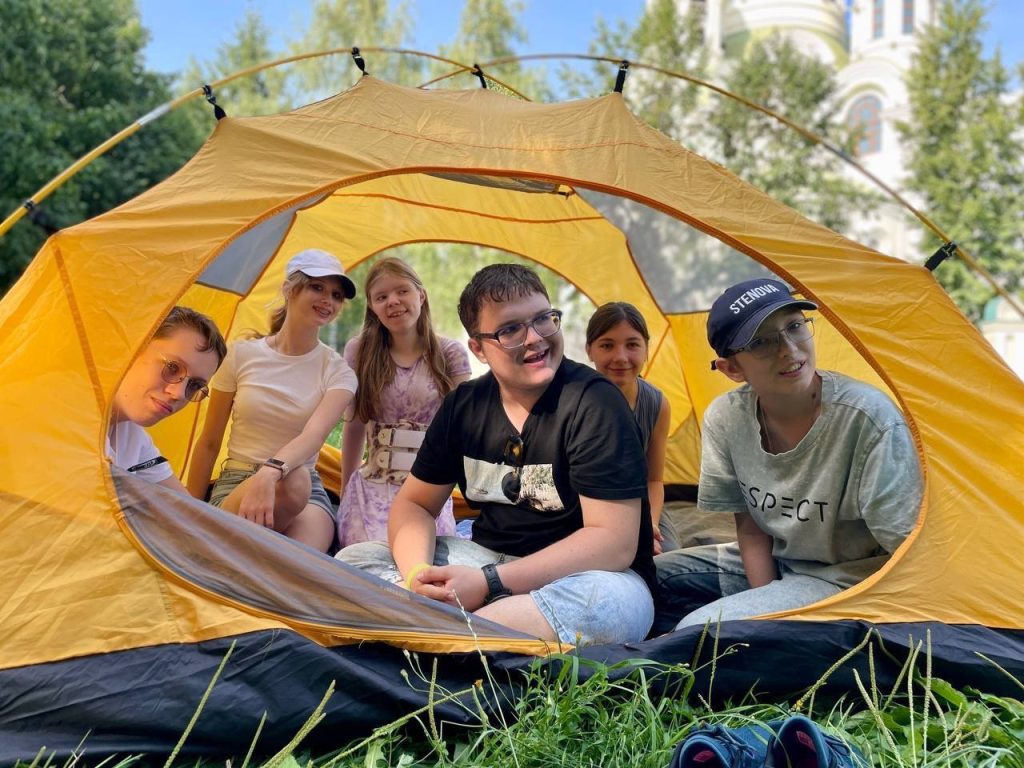 Подростки освоили программу «Искусство думать вместе» в клубе «Пилигримия». Фото предоставил руководитель подросткового Клуба "Пилигримия" Патриаршего центра духовного развития детей и молодежи Данилова монастыря Тарас Лагутинский