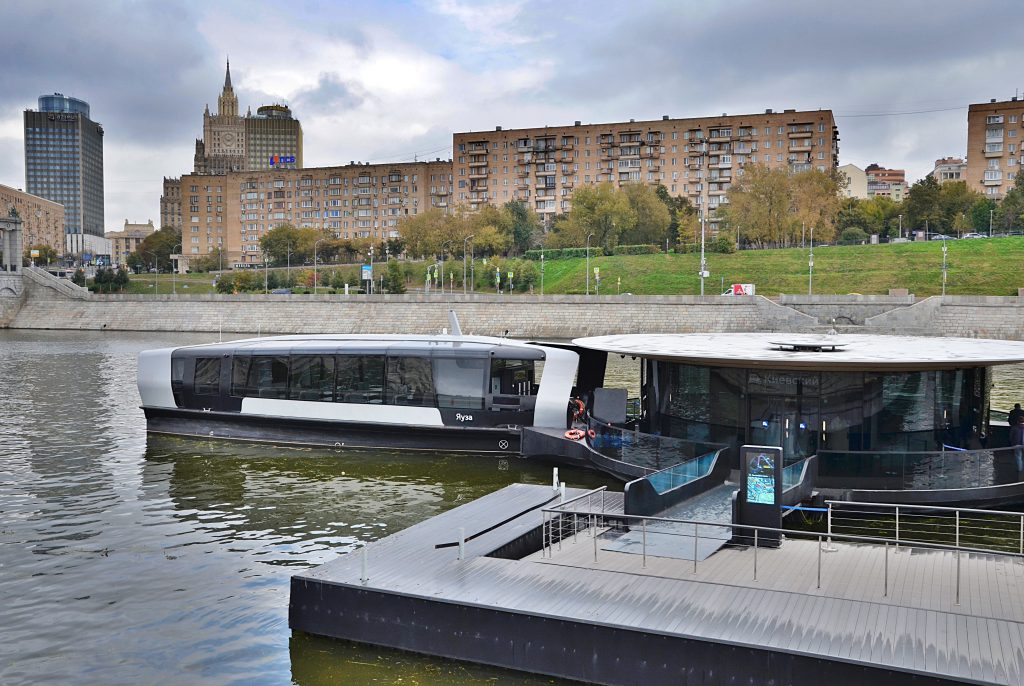Около 29 тысяч поездок на электросудах совершили горожане в Даниловском районе. Фото: Анна Быкова, «Вечерняя Москва»