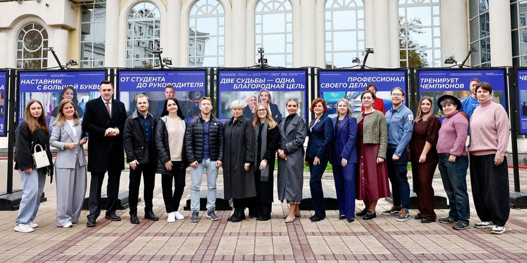 Стенд фотовыставки «Колледжи Москвы: сделано с любовью» посвятили Технологическому колледжу №34. Фото: пресс-служба Департамента образования и науки города Москвы