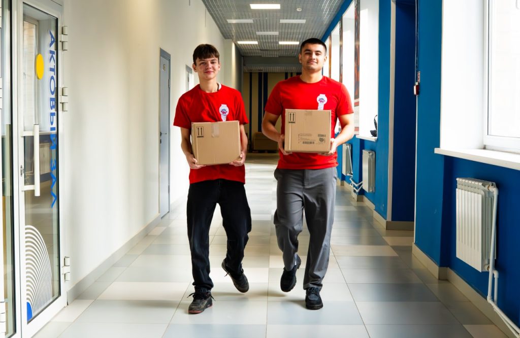 Студенты МТК имени Ивана Лихачева приняли участие в патриотической акции. Фото: страница МТК имени Ивана Лихачева в социальных сетях