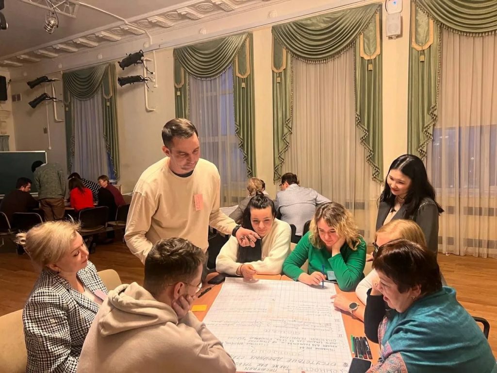 Цикл тренингов для педагогов стартовал в школе №1257. Фото: страница школы №1257 в социальных сетях