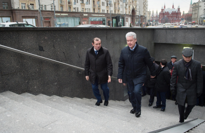 Мэр Москвы Сергей Собянин осмотрел пешеходный переход на Тверской улице