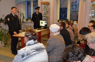 Видеотрансляцию отчета участкового в прямом эфире впервые провели в Даниловском районе