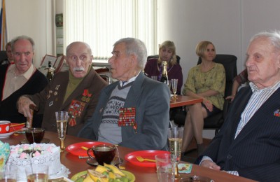 Поздравление ветеранов в Даниловском районе
