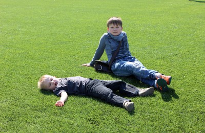 Дети на футбольном поле