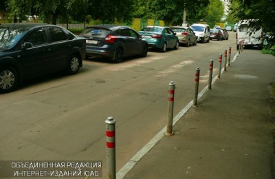 Инспекторы фиксируют стоянку под запрещающими знаками с помощью приложения «Помощник Москвы»