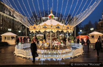 Фестиваль "Путешествие в Рождество" в Москве