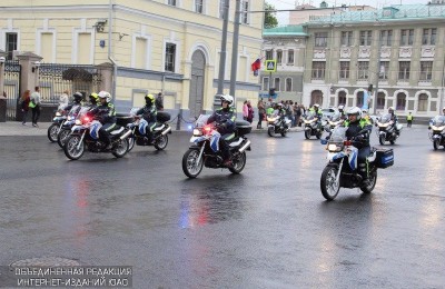 Сотрудники полиции в Москве