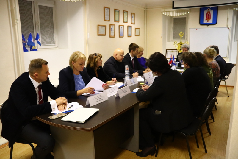 Первое осеннее заседание призывной комиссии состоялось в Даниловском районе