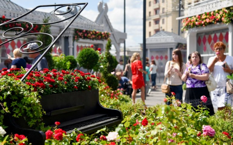 Жители района примут участие в конкурсе любительских цветников