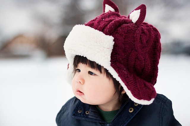 ребенок, снег, пиксибей baby-2859669_640