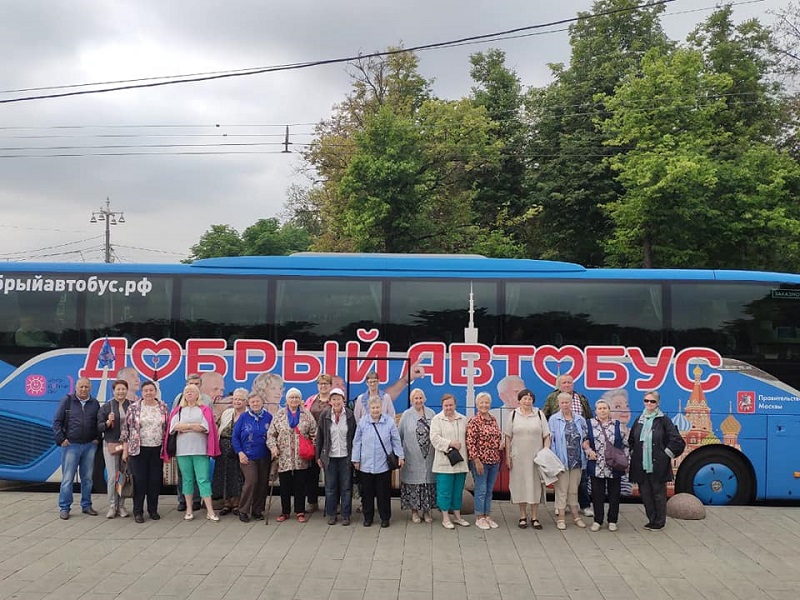Жители Даниловского района приняли участие в проекте «Добрый автобус»