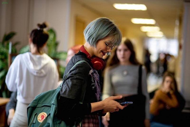 Mary a student. Колледж креативных индустрий им Красина. Московского техникума креативных индустрий им. л.б. Красин. Техникум креативных индустрий им Красина логотип. Колледж креативных индустрий Кемерово фотографии.