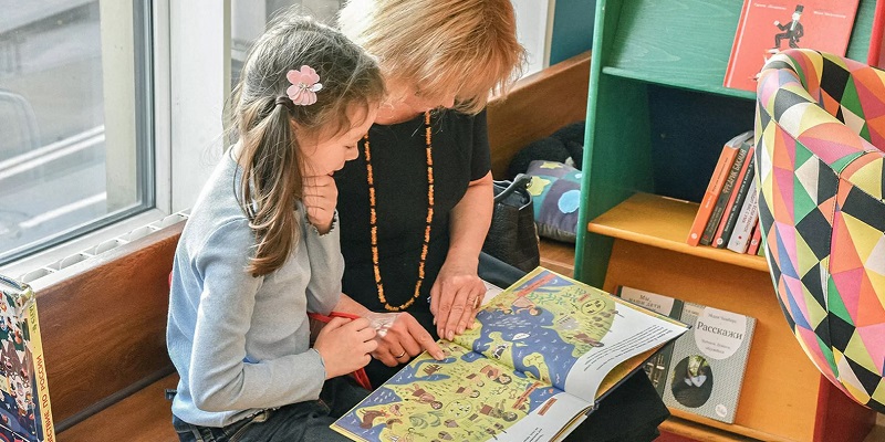 дети семья чтение книги мос ру