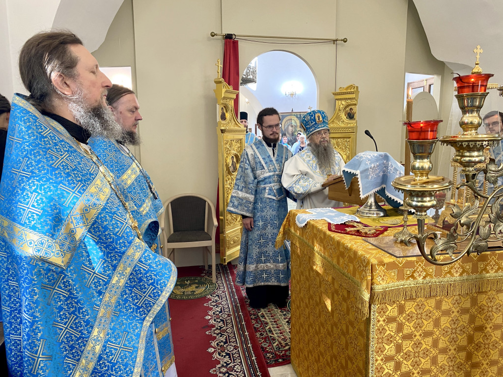 Прихожане Данилова монастыря посетили праздничную литургию. Фото: сайт Данилова монастыря