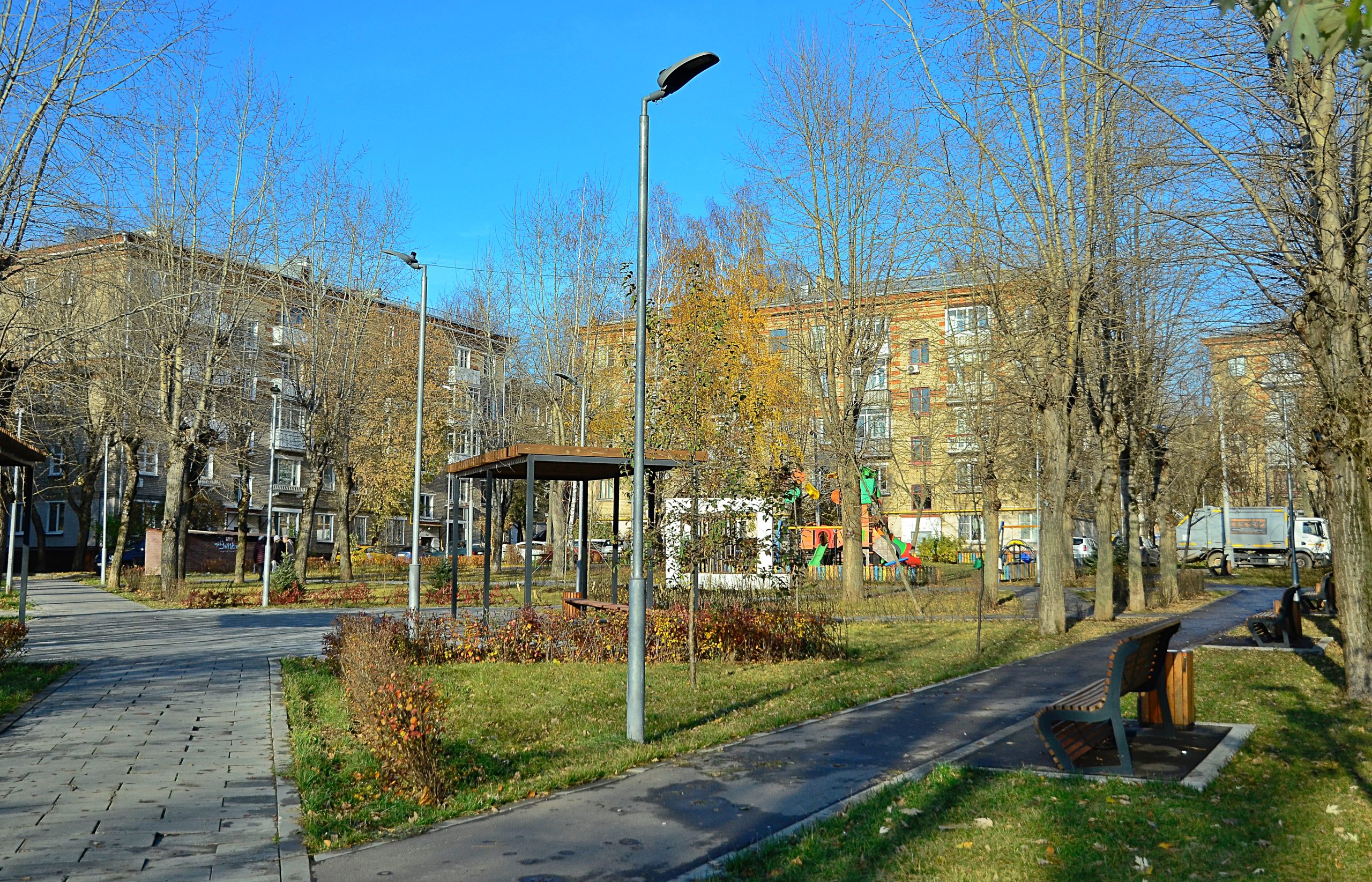 В ЮАО задержали распространителя рекламы наркотиков. Фото: Анна Быкова, «Вечерняя Москва»